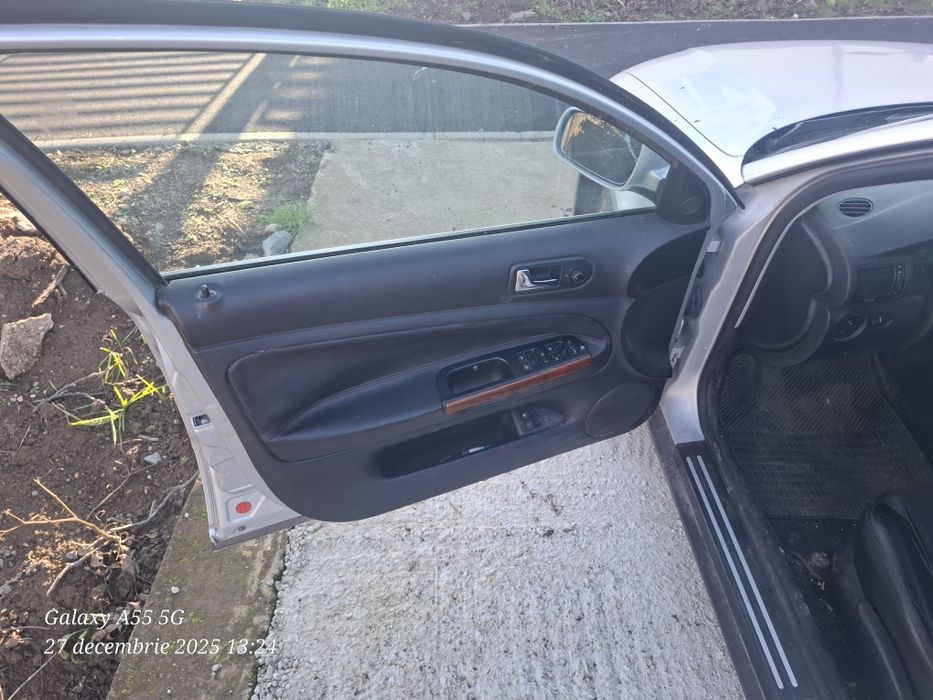 Vând Wv passat an 2002 urgent !!