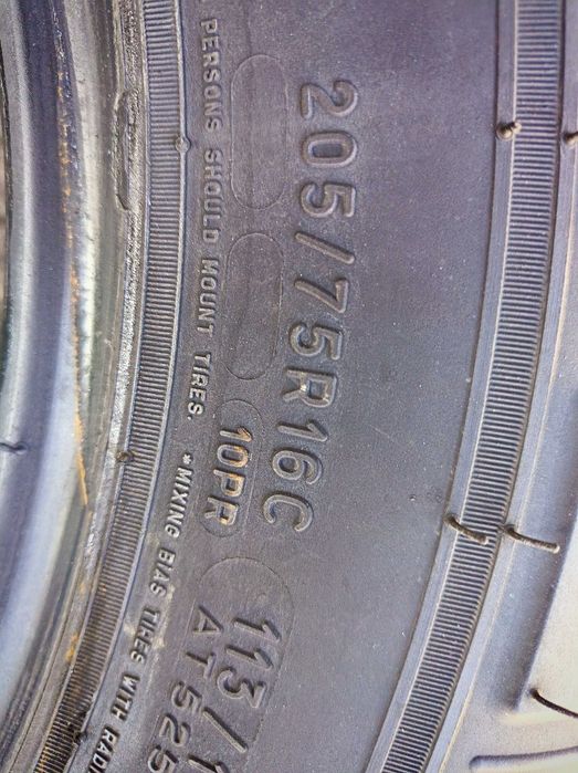 Anvelope Michelin 205/75/R16C(vară)