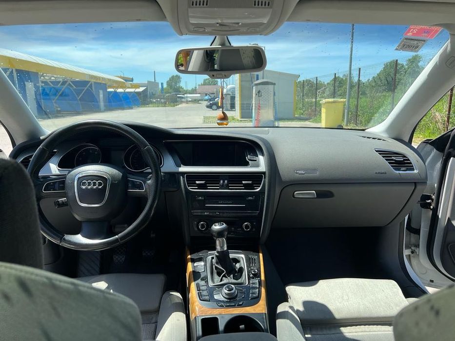 Audi A5 2.0TFSI.