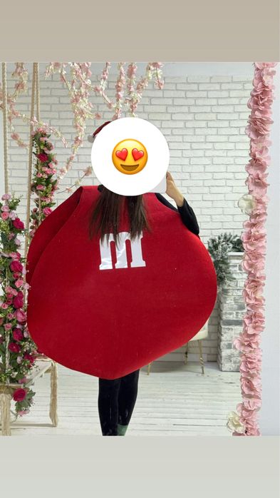 Продам костюм ммс или под любое другое , яблоко и т.д