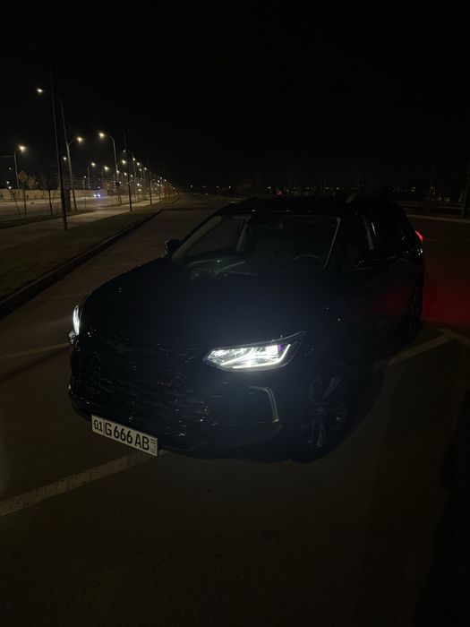 Tracker 2 Premier + pozitsiyasi