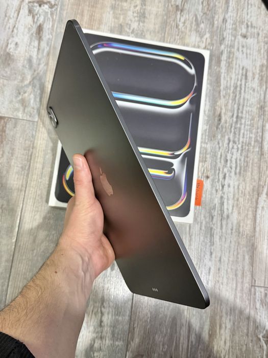 iPad Pro 13 M5, Wi‑Fi, 13'', 12GB/256GB, Space Black
