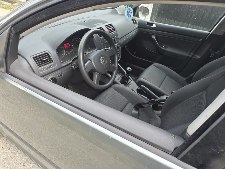 VOLKSWAGEN Golf 2005 — imagine 3