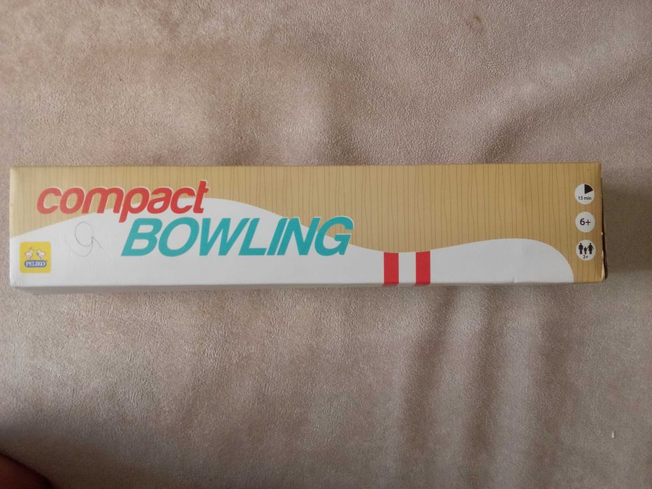 Игра на семеен боулинг