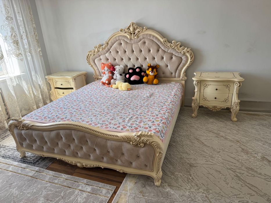 Продам спальный гарнитур б/у 390000 Алматы