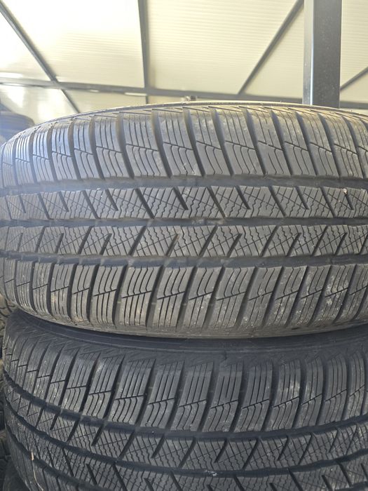 2 Броя 235/50/19 Barum 8,5mm 2020DOT