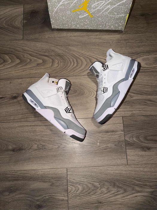 Jordan 4 Lichidare stoc