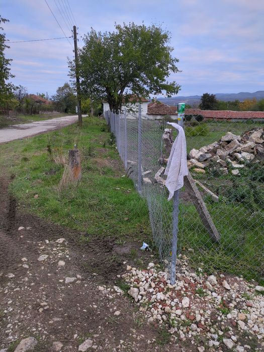 Имот в регулация в с. Нова Шипка, общ. Долни чифлик