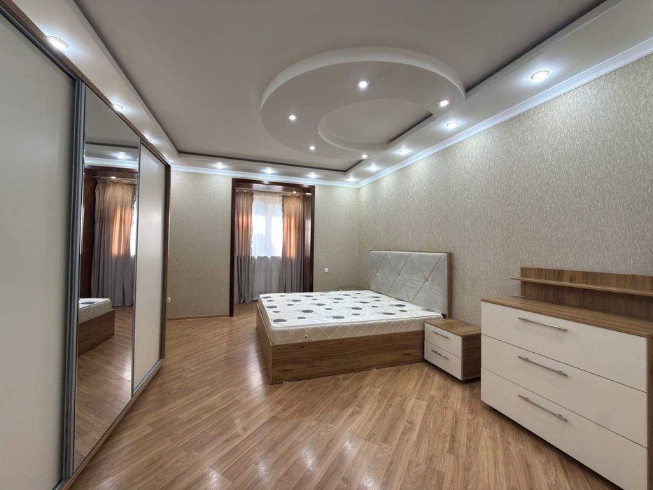 Продаётся 3х комнатная на Цуме