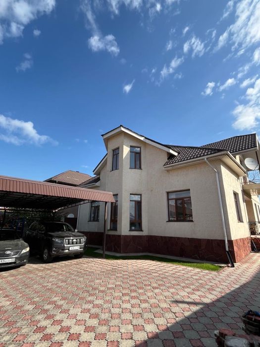 Жилой дом с мебелью