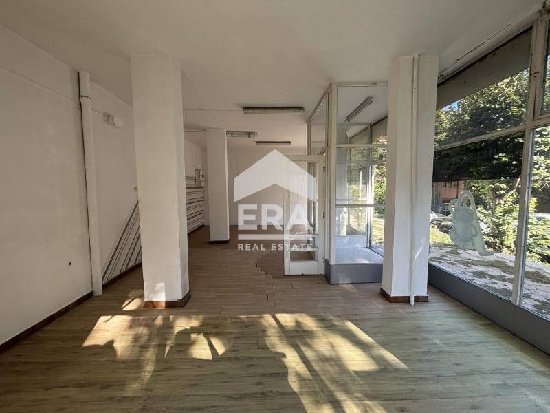 Продава се Магазин в Хасково, Център - 82 кв.м за 1074 €/кв.м - Снимка #4