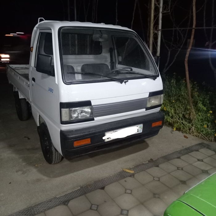 Лабо автомашинаси