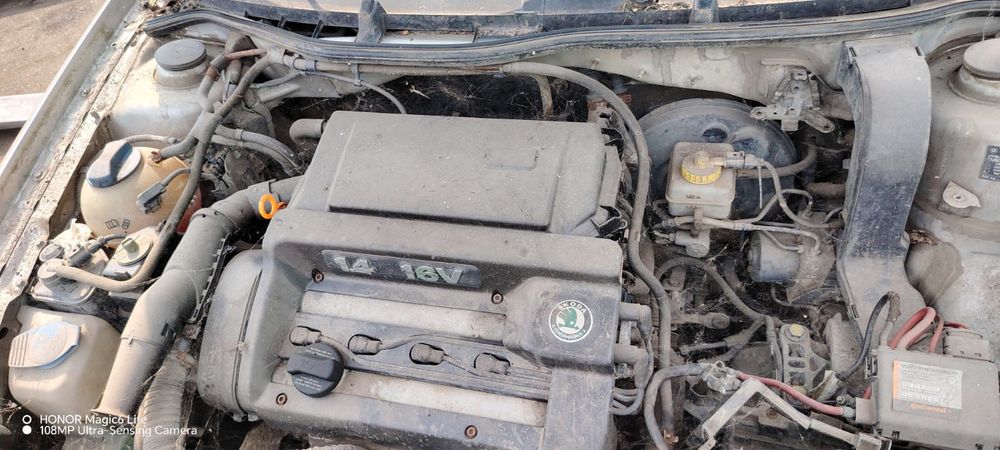 Dezmembrez Skoda Octavia - 1 (facelift) (2000 - 2010), 1.4 benzina, manual, AXP, DUW