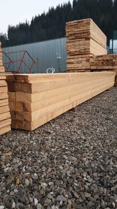 Cherestea, capriori, scandura, asteriala de vânzare.