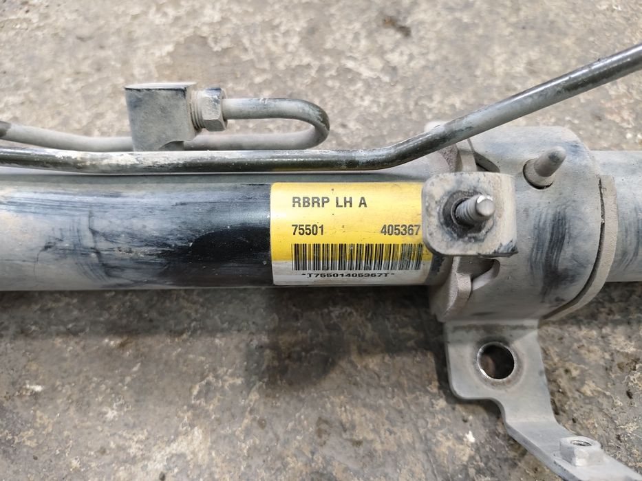 Продам рулевую рейку