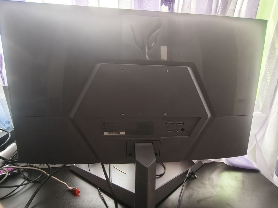 Monitor LG 180 Hz 27 inch