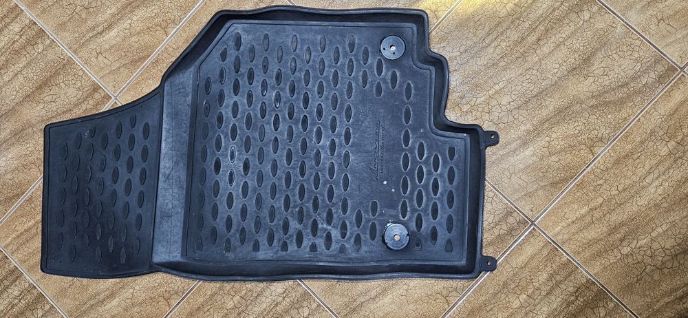 Коврики на шкода yeti