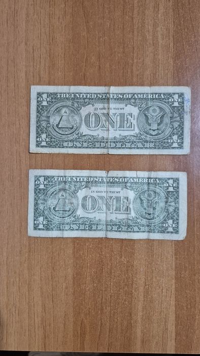 Vind 2 bancnote de 1 dolar