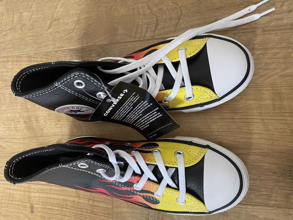 Детски кожени кецове Converse номер 31,5