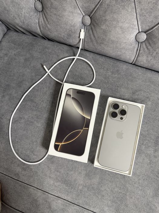 Iphone 16 pro продам