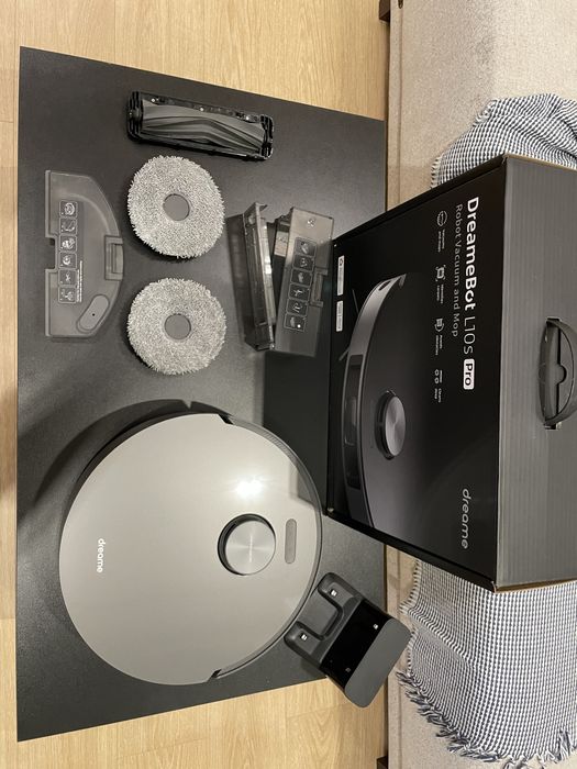 Робот пылесос