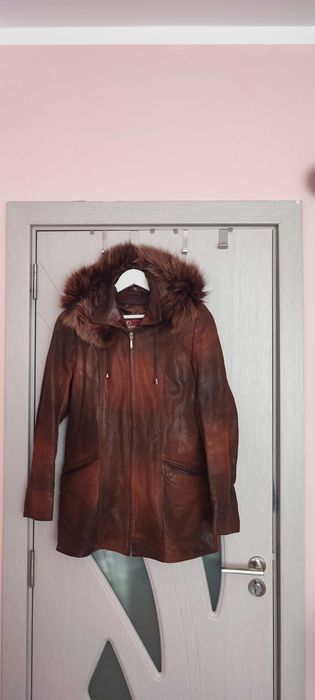 Дамско яке с лазерна обработка от ест.кожа.