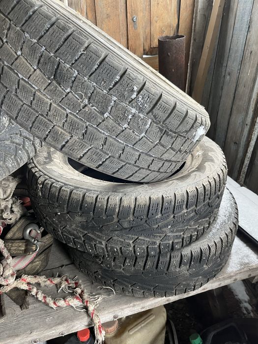 Зимние резины. .