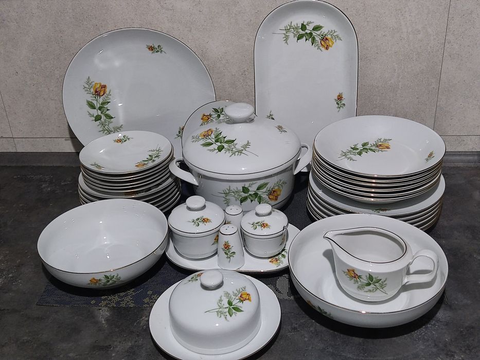 Столовый сервиз Kahla Розы.ГДР