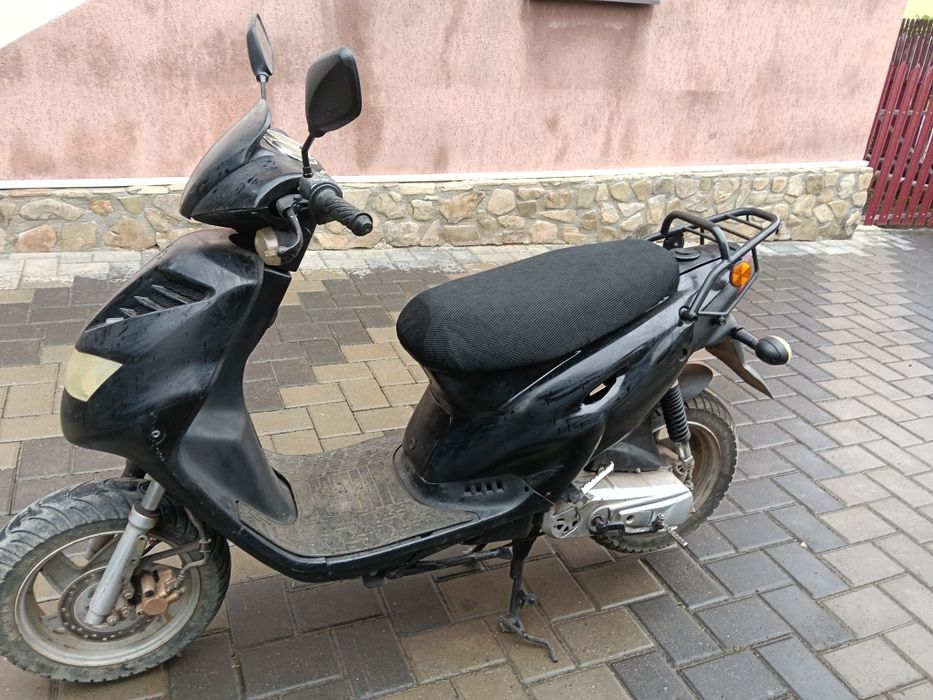 Scuter Peugeot 49