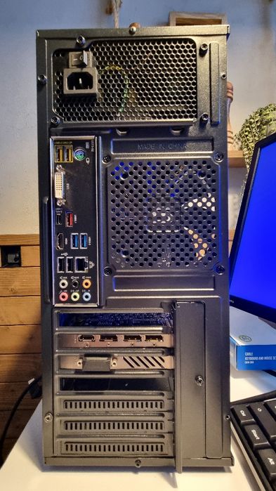 Pc gaming complet! Gata de utilizare