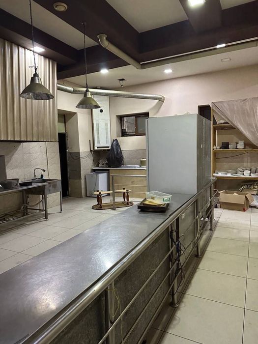 Кафе шароитлари билан 400кв.м