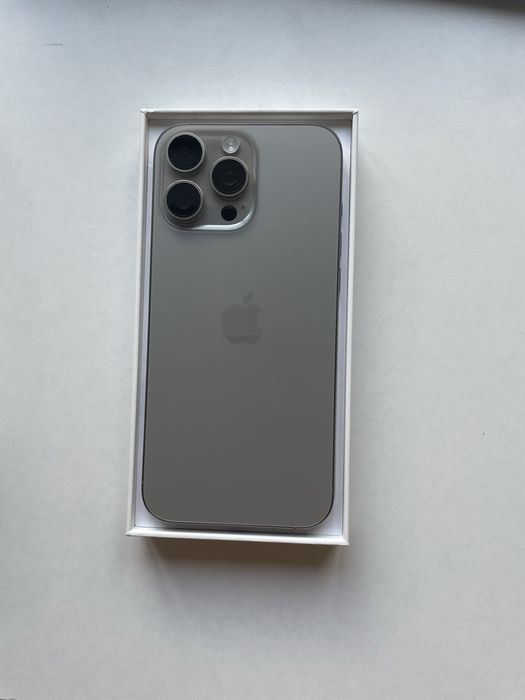 Iphone 16 pro max с гарантией