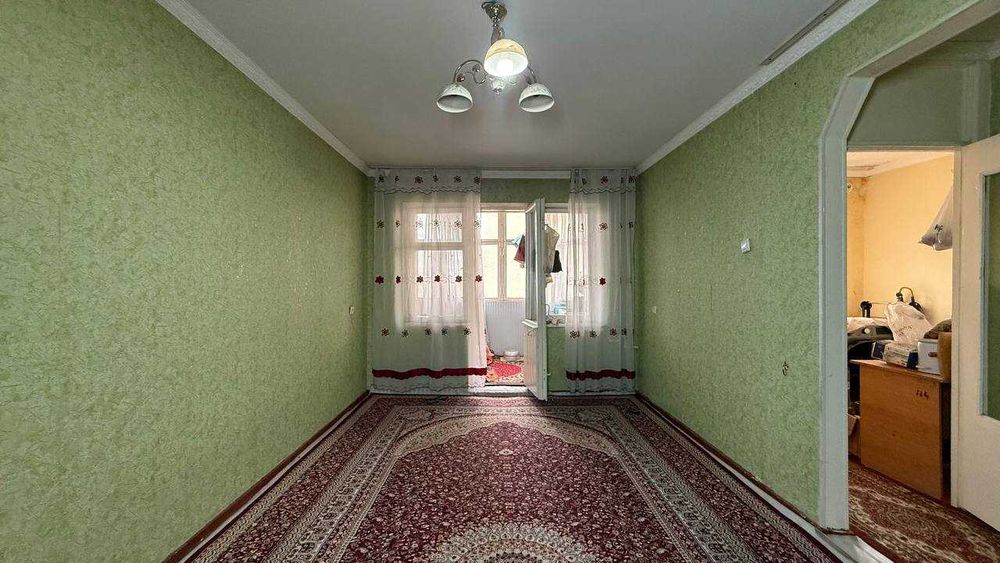 Заканал 27-мактаб 4 қаватда 2 хонали квартира сотилади. ID: 1697