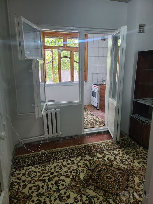 Kvartira bor sheriklikka
