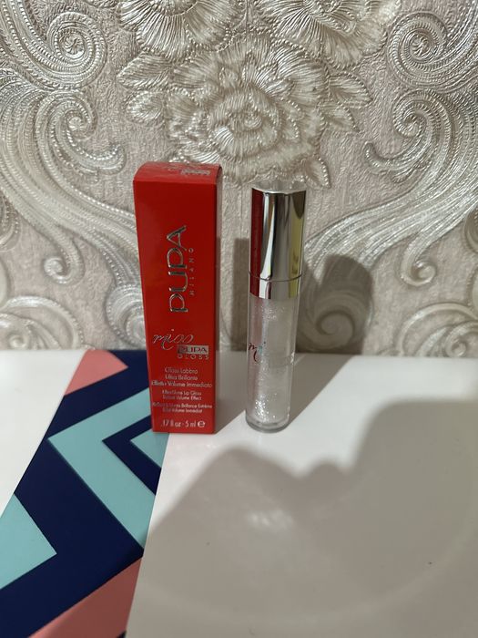 Блеск для губ пупа