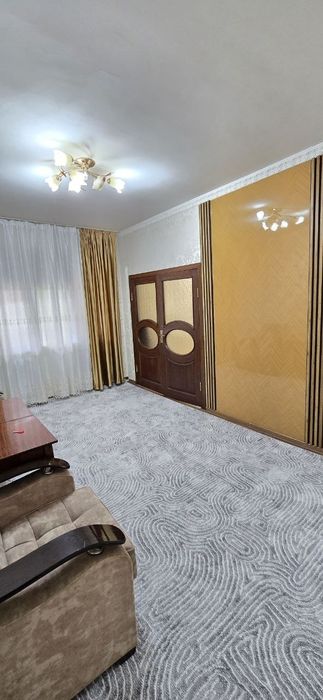 Продаётся Чиланзар 18 кв  1*2/2/4