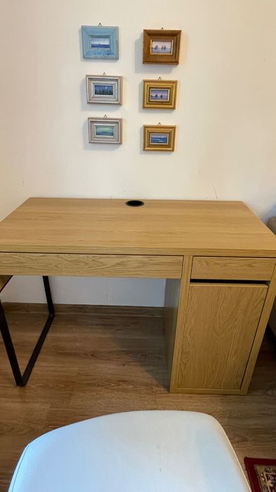 Birou + scaun rotativ IKEA