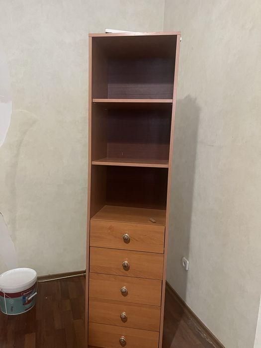 Продам компьютерный стол со шкафом