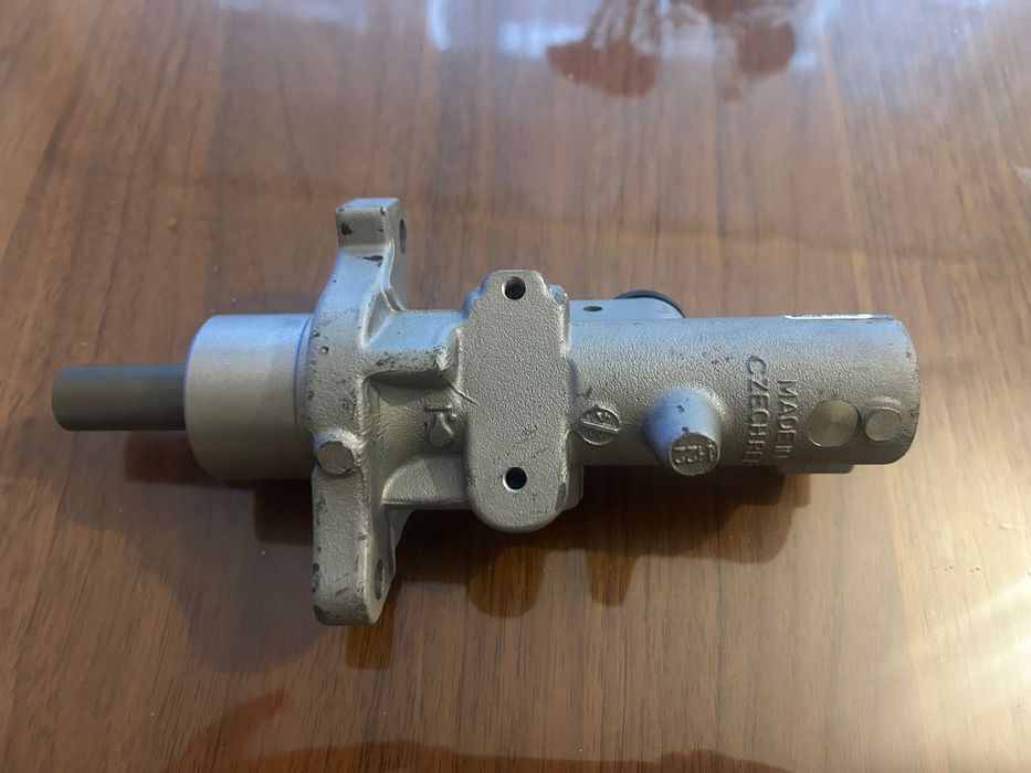 Спирачна помпа Ate за vw T5