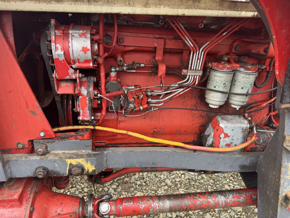 International 1055 xl cu incarcator frontal