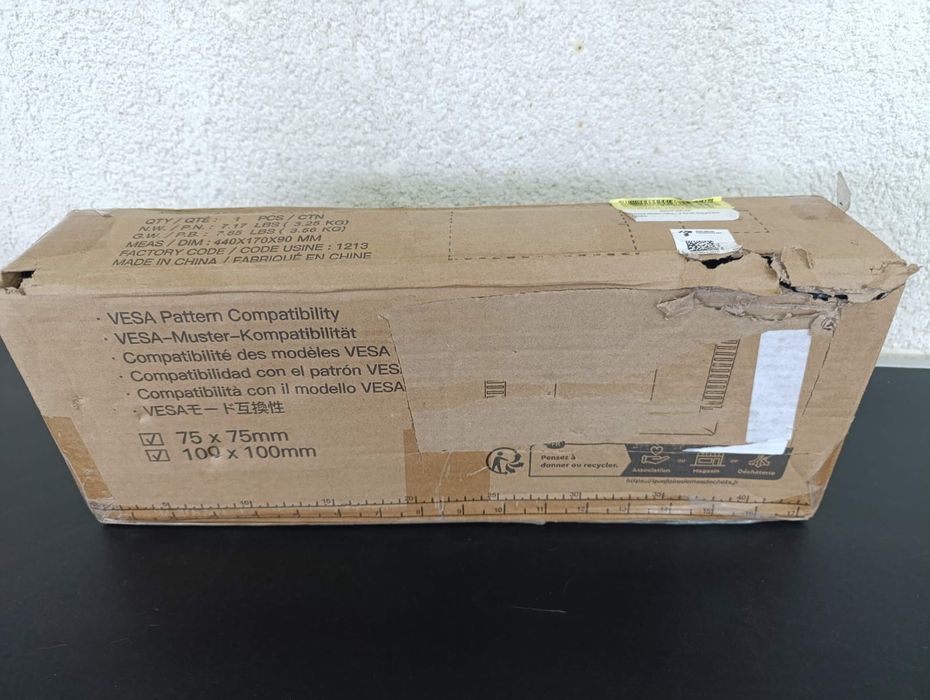 Suport dublu de birou 2 monitoare  ErGear  13-32"  reglabil  inclinare înălțime brațe articulate