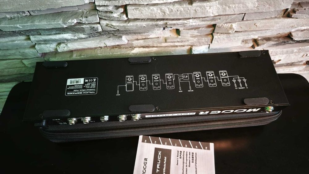 Procesor multiefect efecte pedala chitara Mooer Red Truck - Garantie