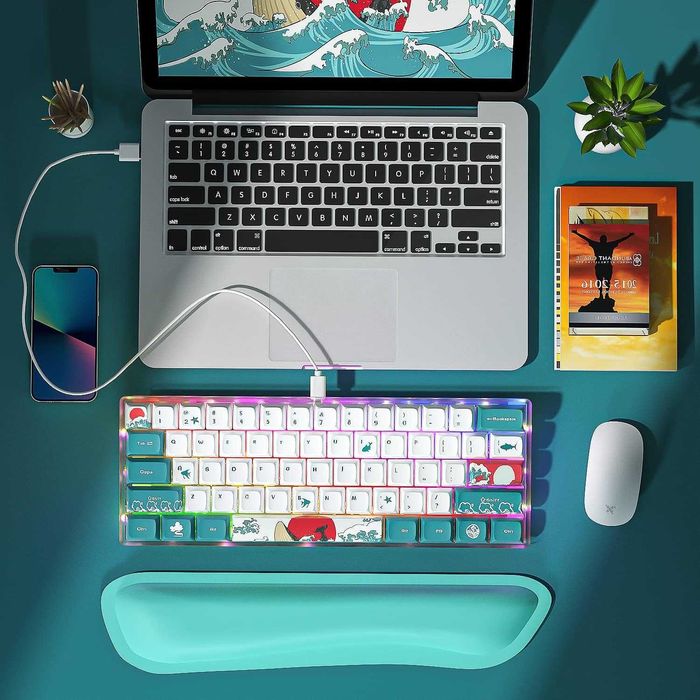 MIHIYIRY 60% кабелна игрална клавиатура, 61 клавиша SK, RGB подсветка