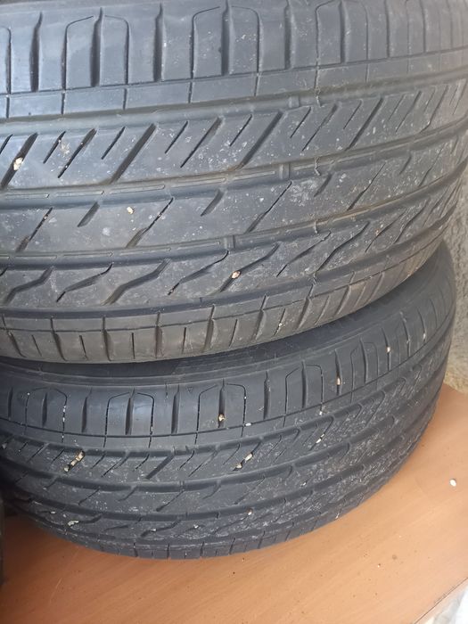 Продам летние шины 245 /45R20 2