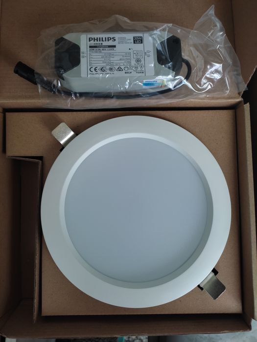 Продавам лед лампи