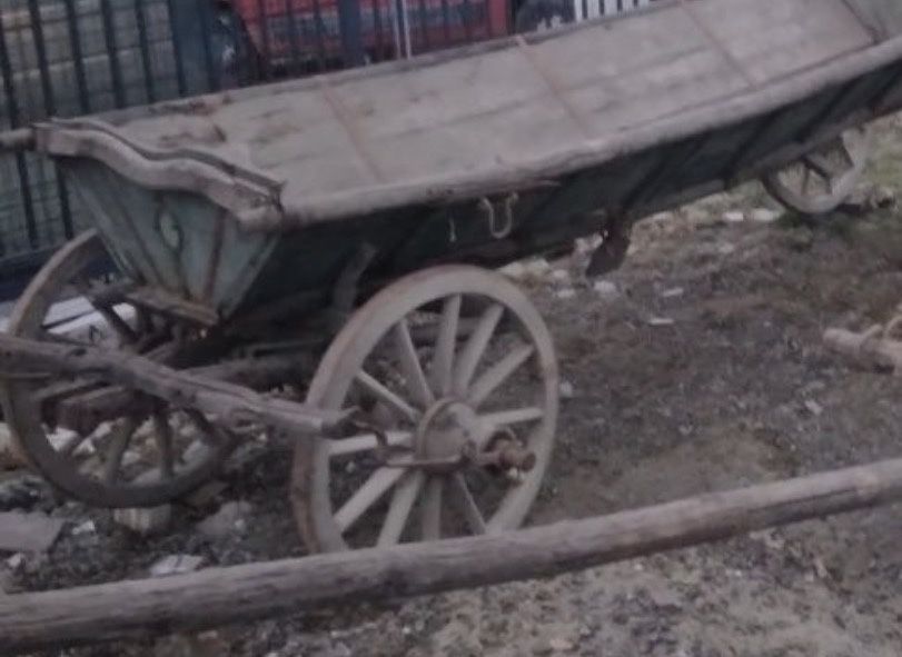 Caruta din lemn impecabila