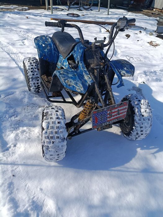 Продаю квадроцикл