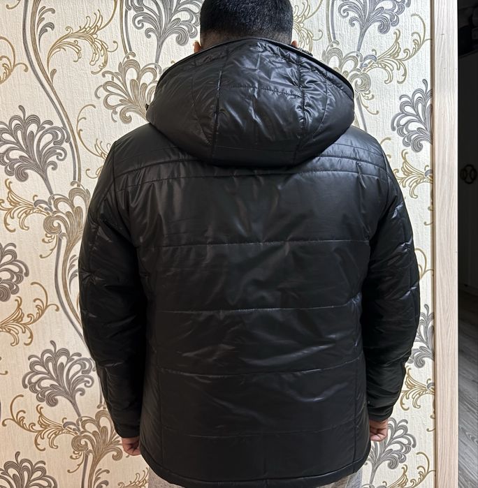 Продам куртку. Состояние хорошее.