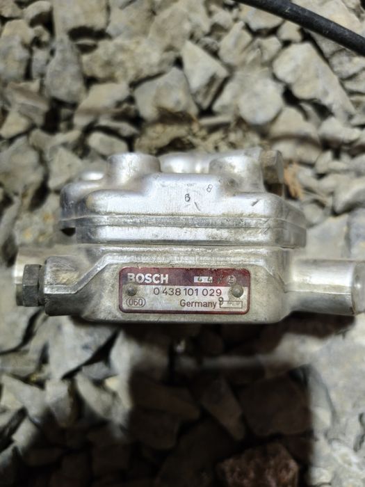 Паук, дозатор ауди 2.3 форсунки оригинальные