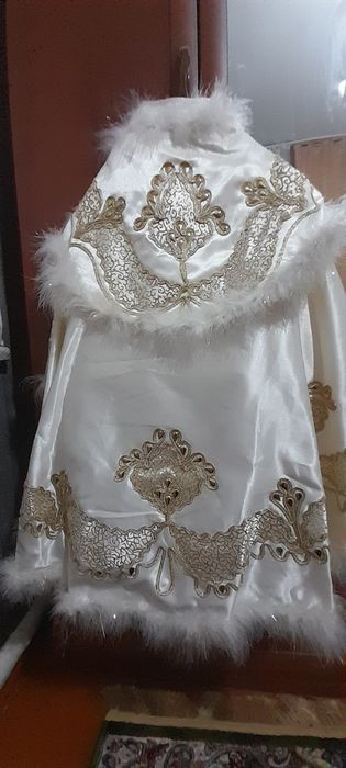 Прокат платье и костюмов